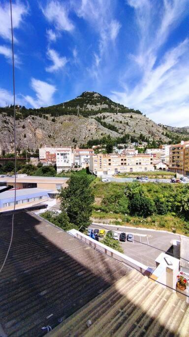 Charming Three Bedroom Apartment In Alcoi المظهر الخارجي الصورة